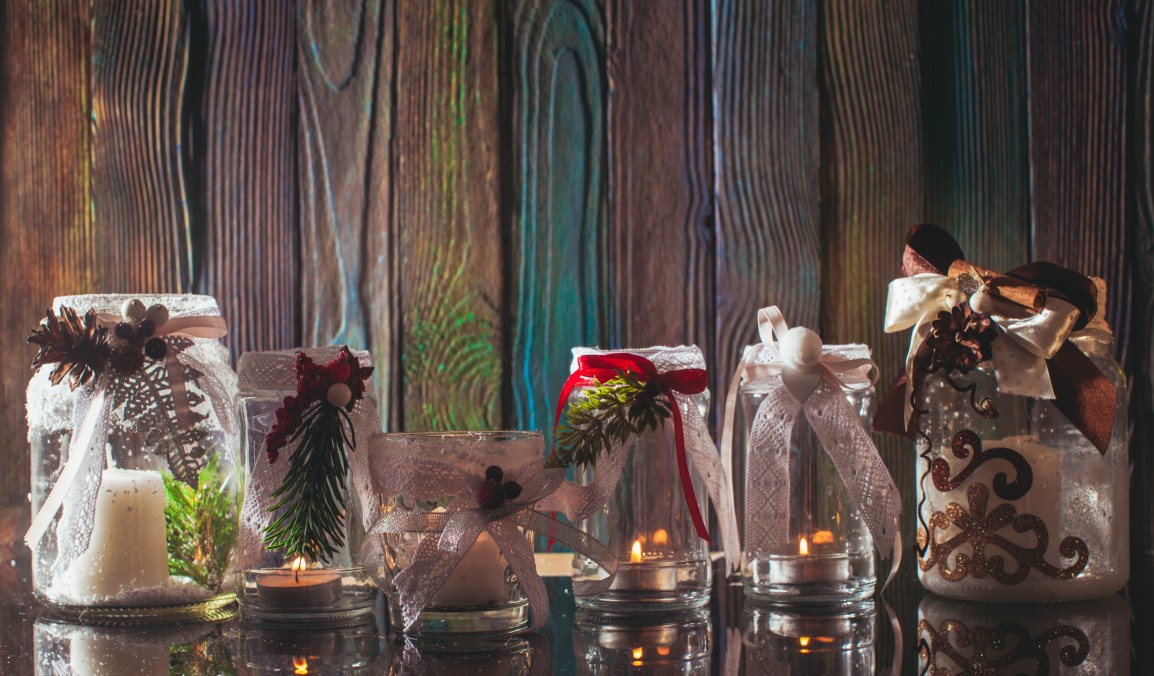 How to Host a Waste-Free, Budget-friendly Holiday&nbsp;Party