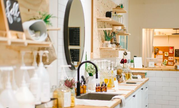 Shelf in zero waste store